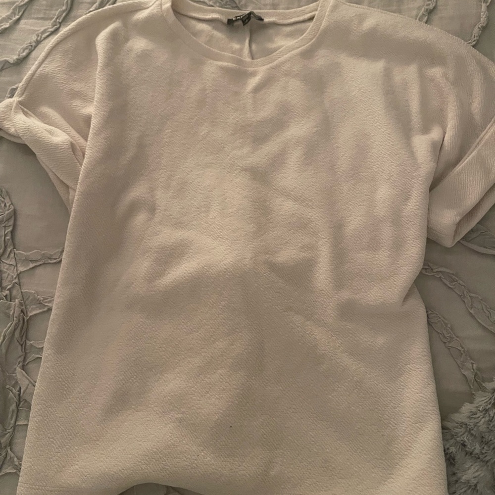 Express women’s short sleeved top